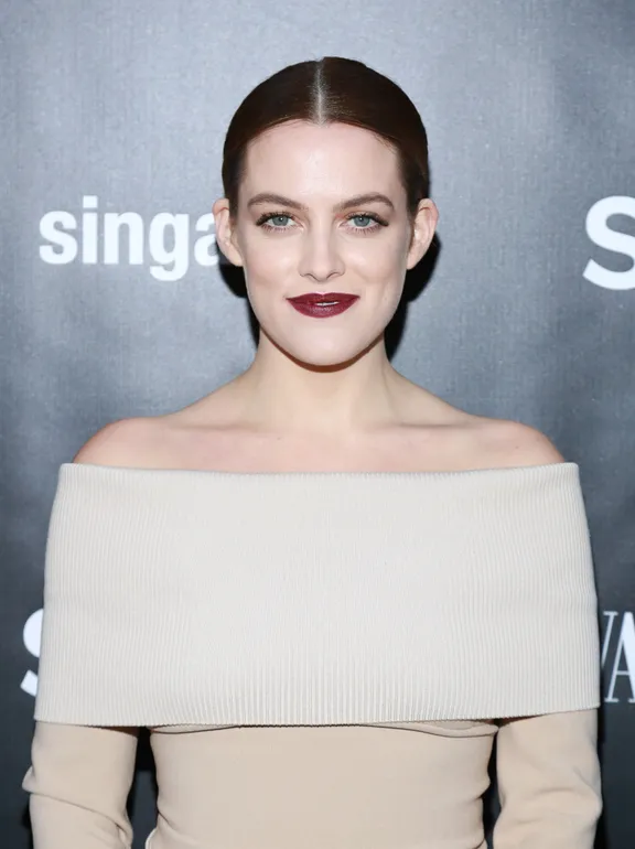 Riley Keough at the New York premiere of "The Girlfriend Experience" at The Paris Theatre on March 30, 2016 in New York City | Source: Getty Images

