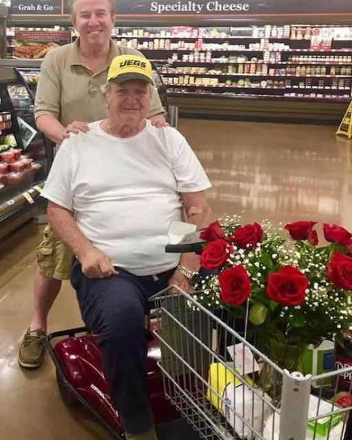 Even though she doesn’t remember why, he buys her the same roses every week.